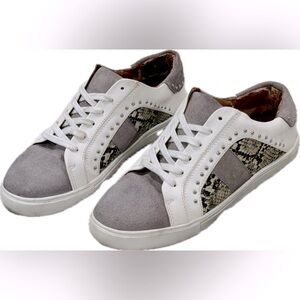 Steve Madden White and Gray Casual Sneakers